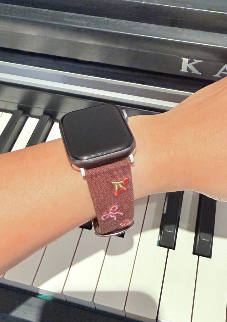 Image #1 from Evelyn